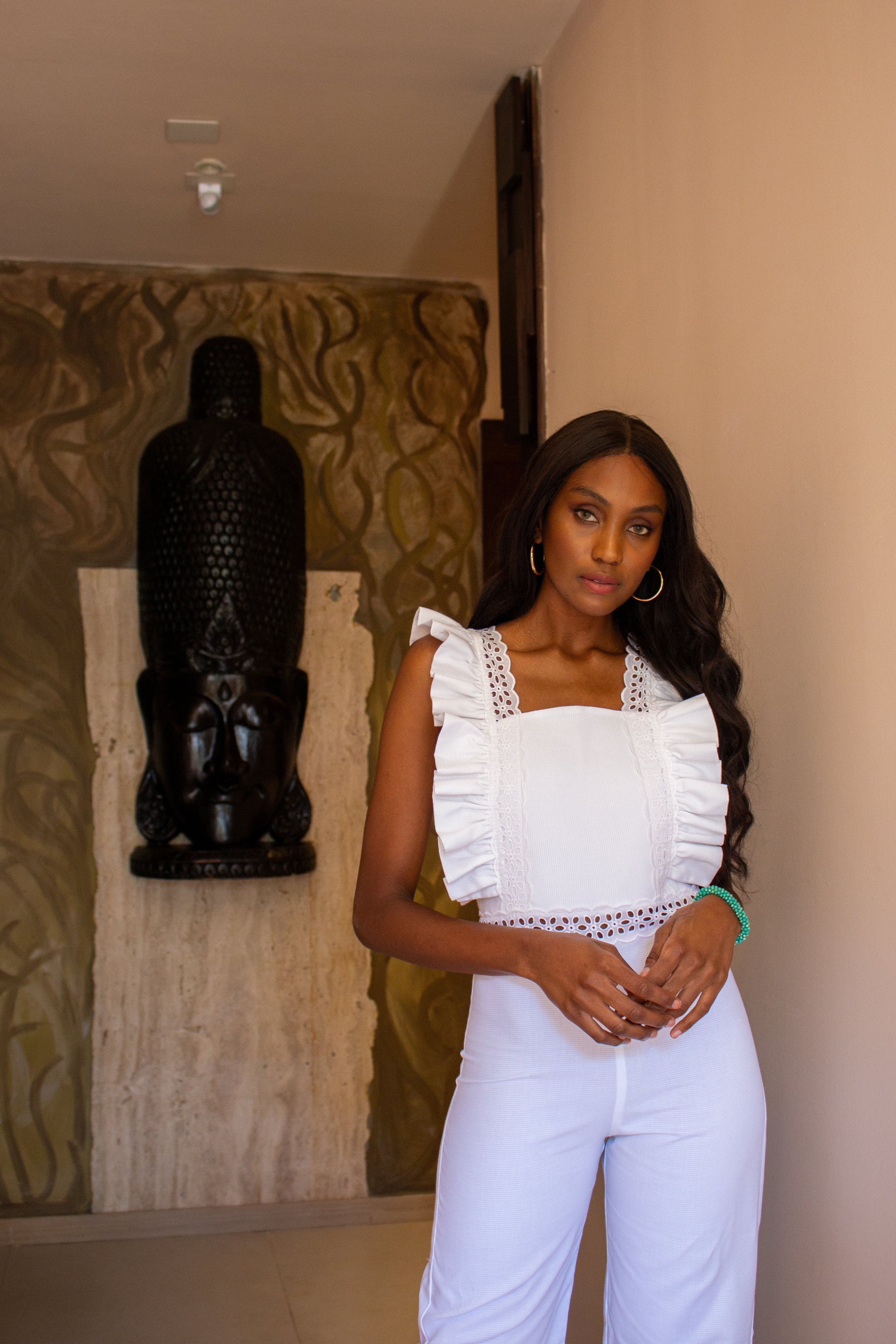 Executive White Seashell